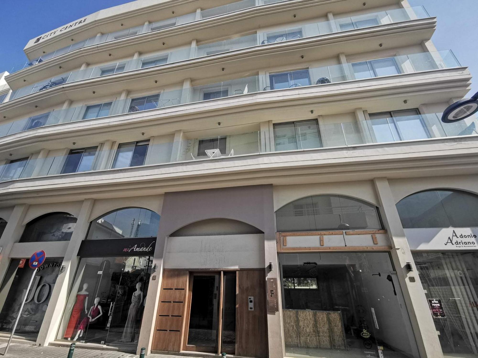 Lemon Paradise City Centre 200M From Beach Larnaca Buitenkant foto